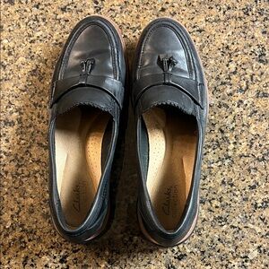 Clarks Women’s Black Leather Loafers